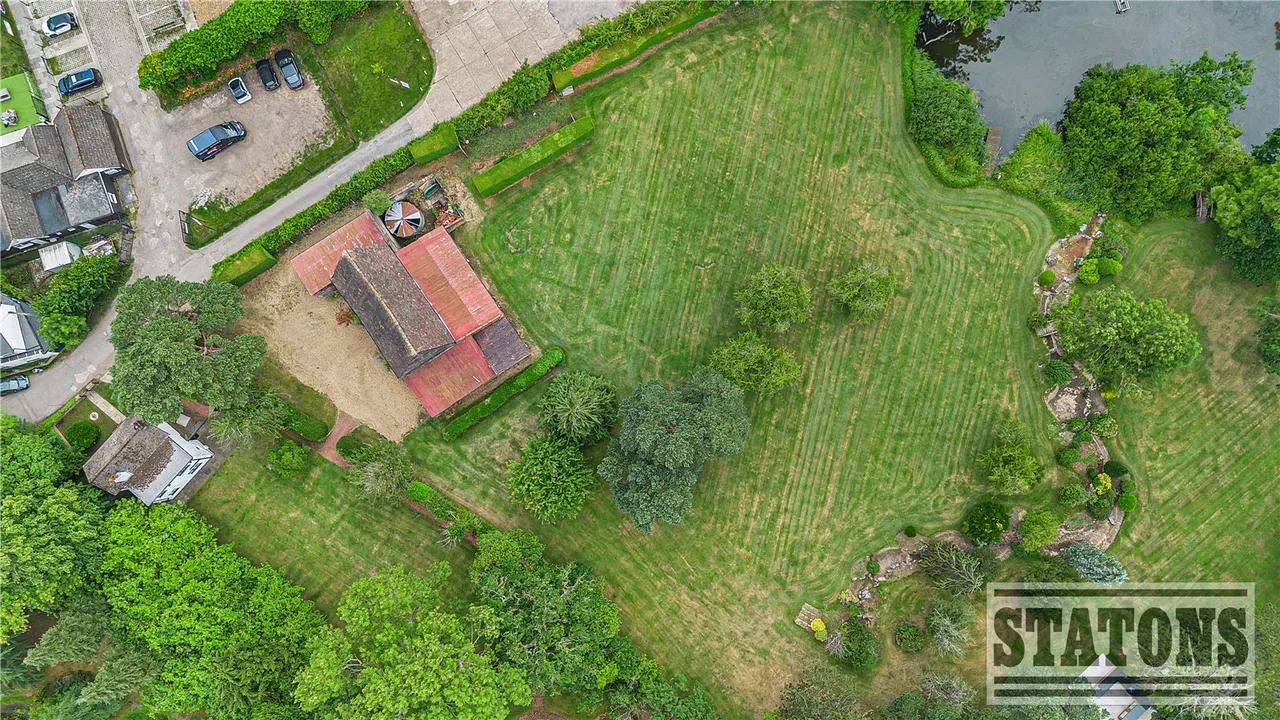 Brickfield Lane, Arkley, Hertfordshire, EN5 3LD, photo 11