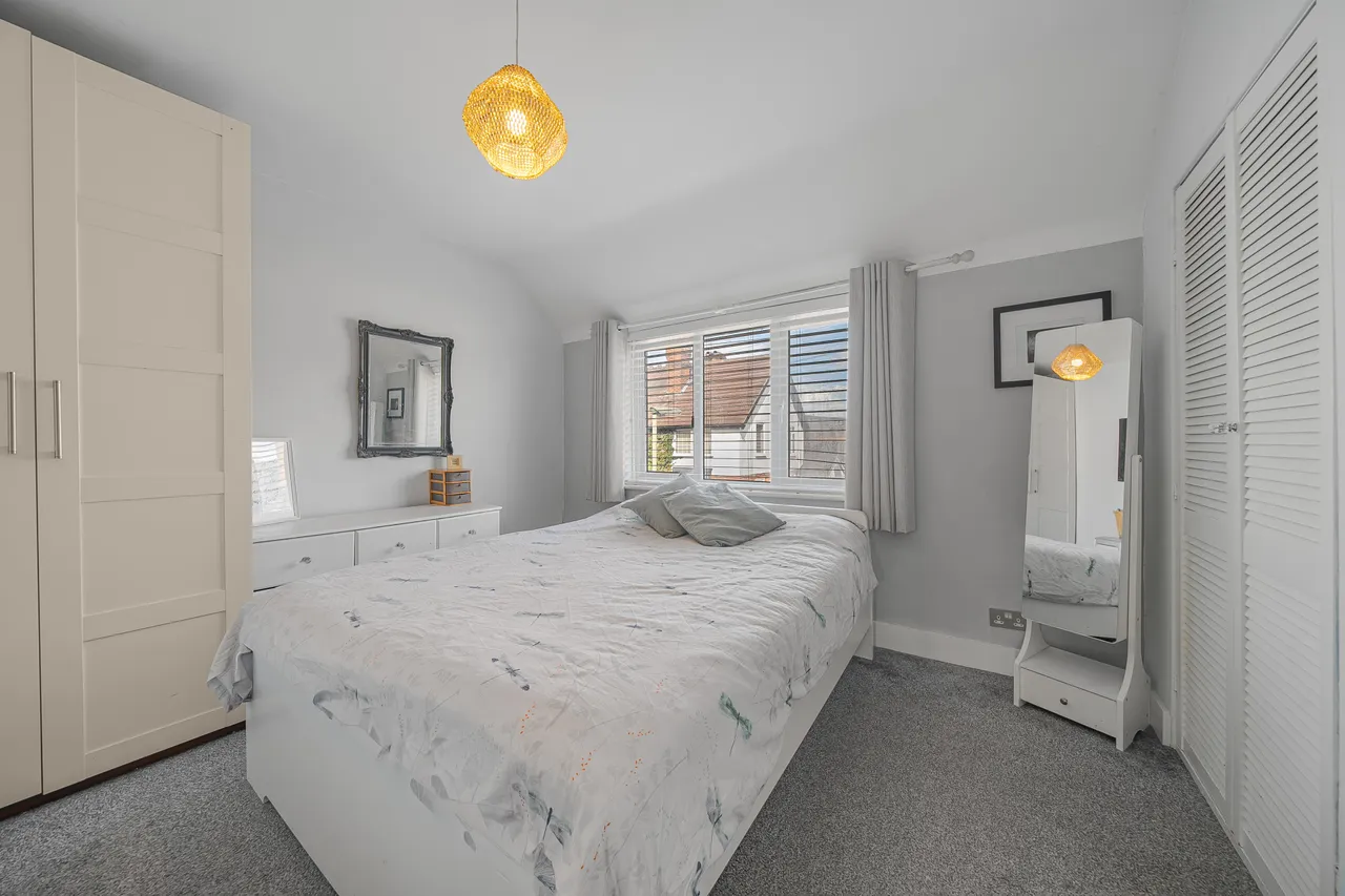 Alexandra Road, Addlestone, KT15, photo 11
