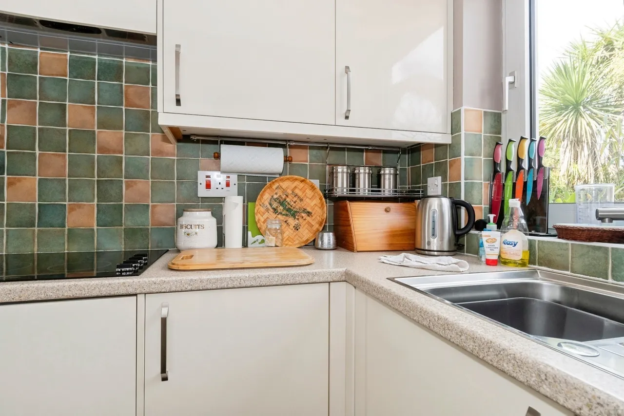 Kingsley Avenue, Torpoint, PL11, photo 9