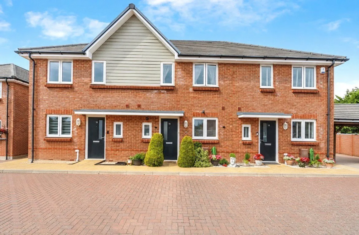 2 bed house for sale, Spinnaker View, Bognor Regis, PO21