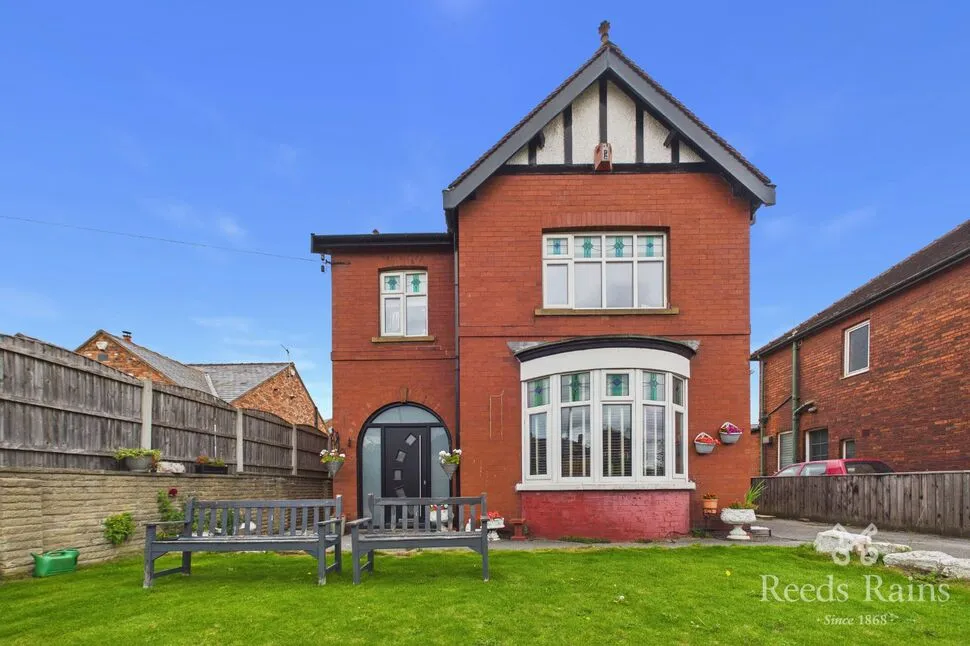 Bradford Road, Wakefield, WF1, photo 35