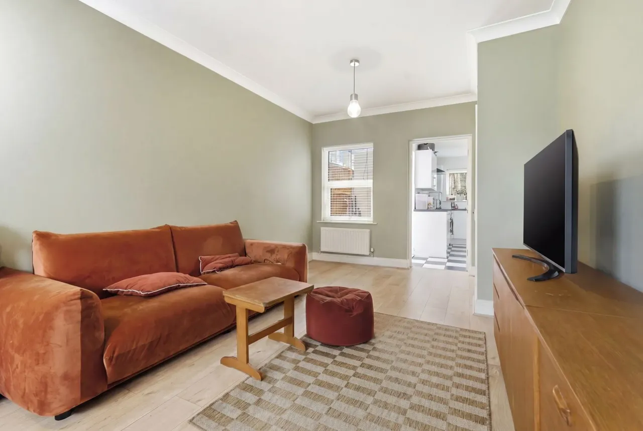 Sidmouth Road, London, E10, photo 6
