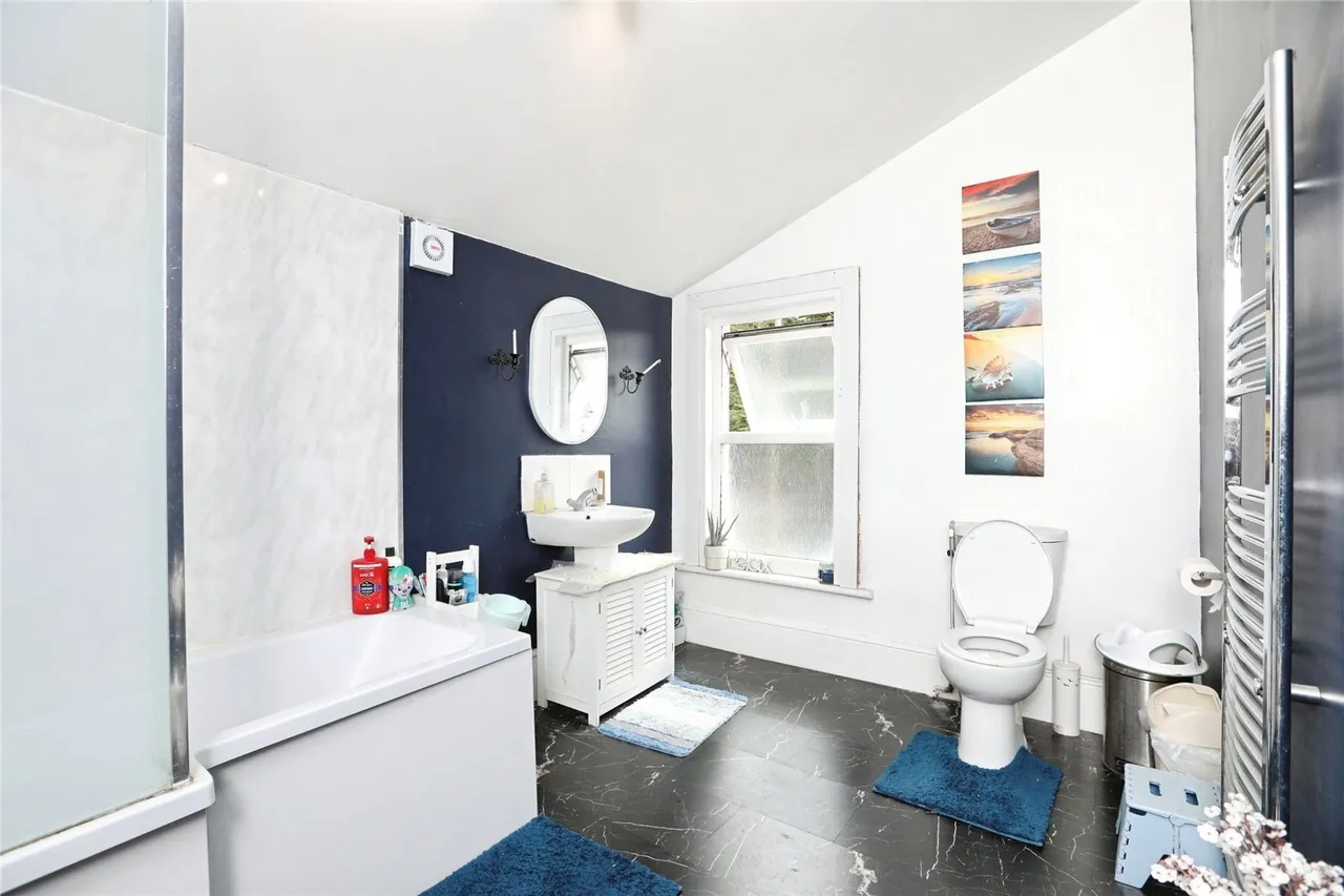 Gordon Road, Gillingham, Kent, ME7, photo 6