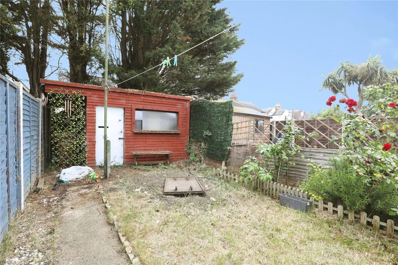 Gordon Road, Gillingham, Kent, ME7, photo 13