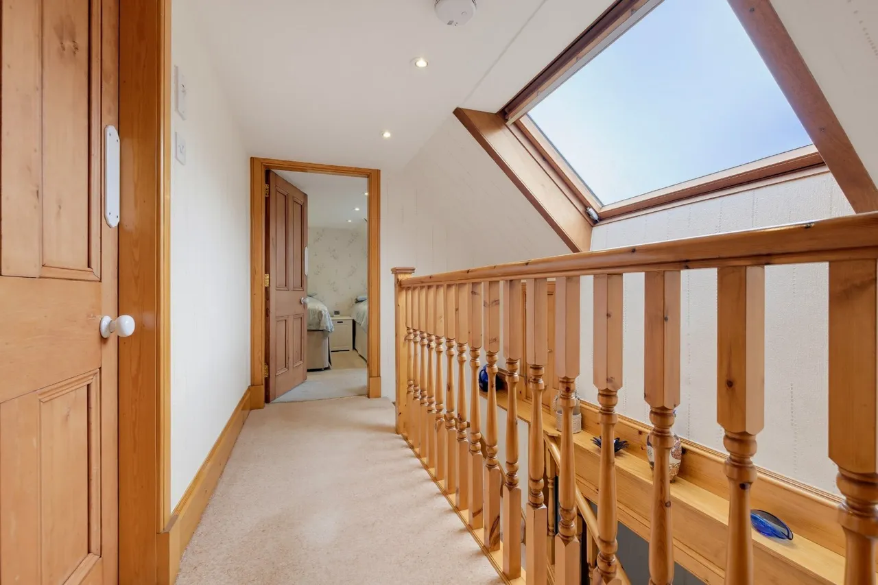 Gordon Terrace, Insch, AB52, photo 17