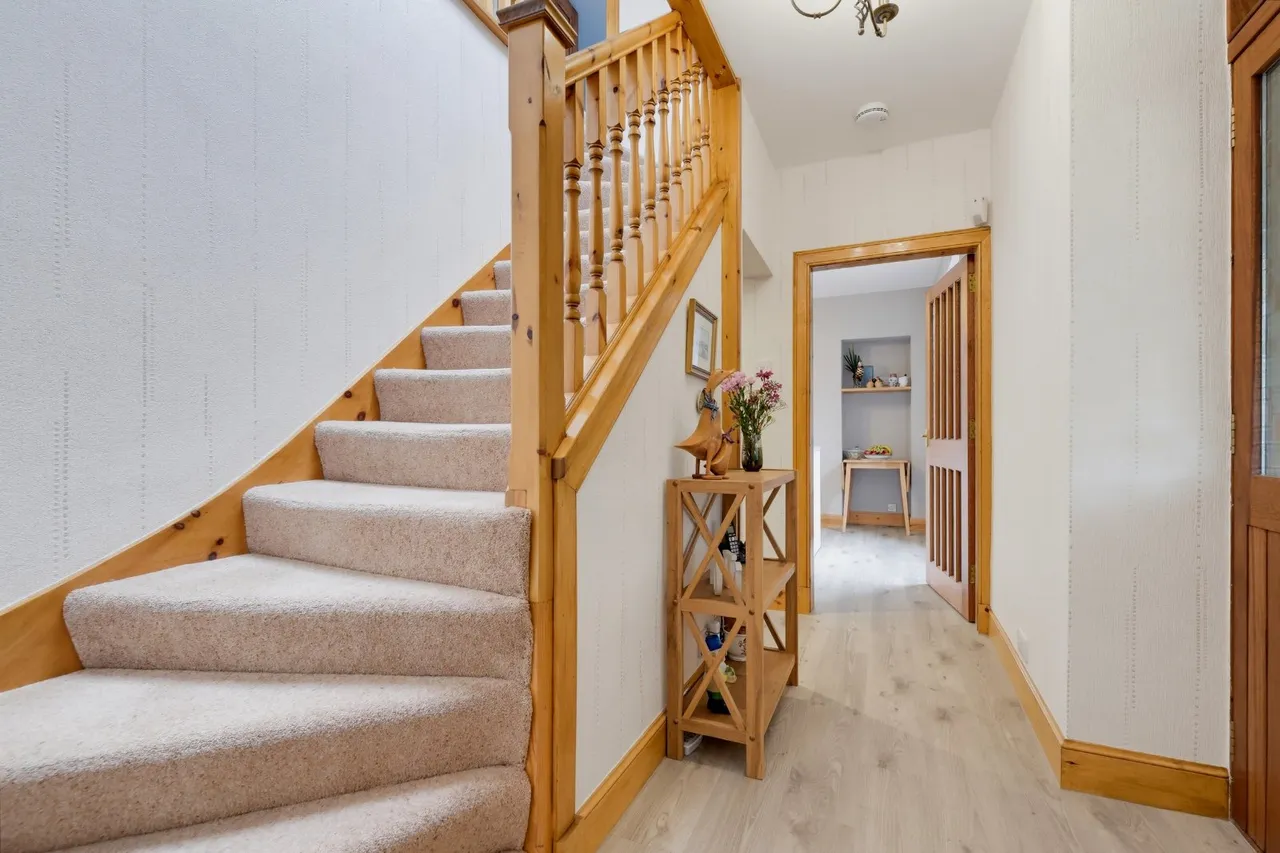 Gordon Terrace, Insch, AB52, photo 10