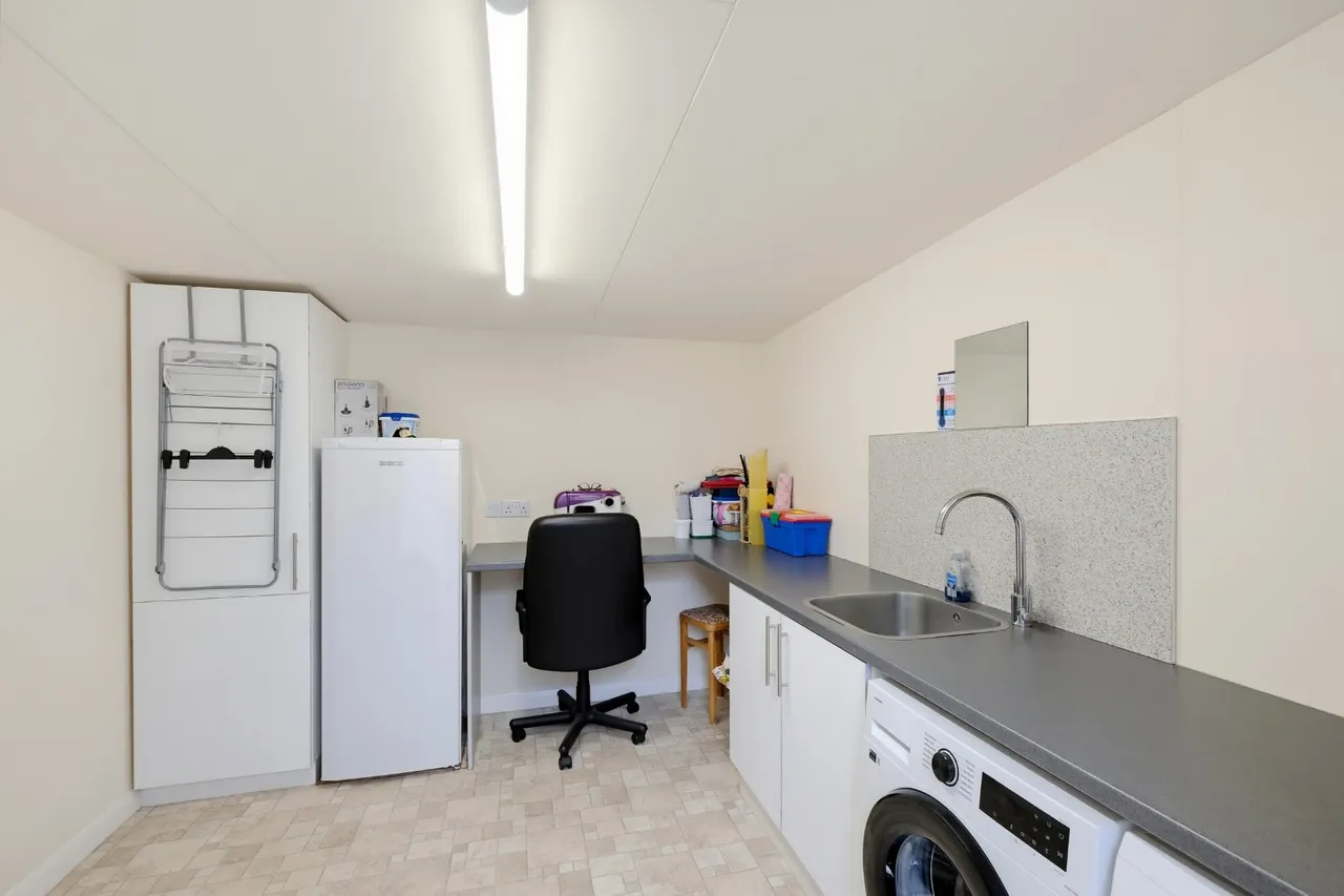 Gordon Terrace, Insch, AB52, photo 18