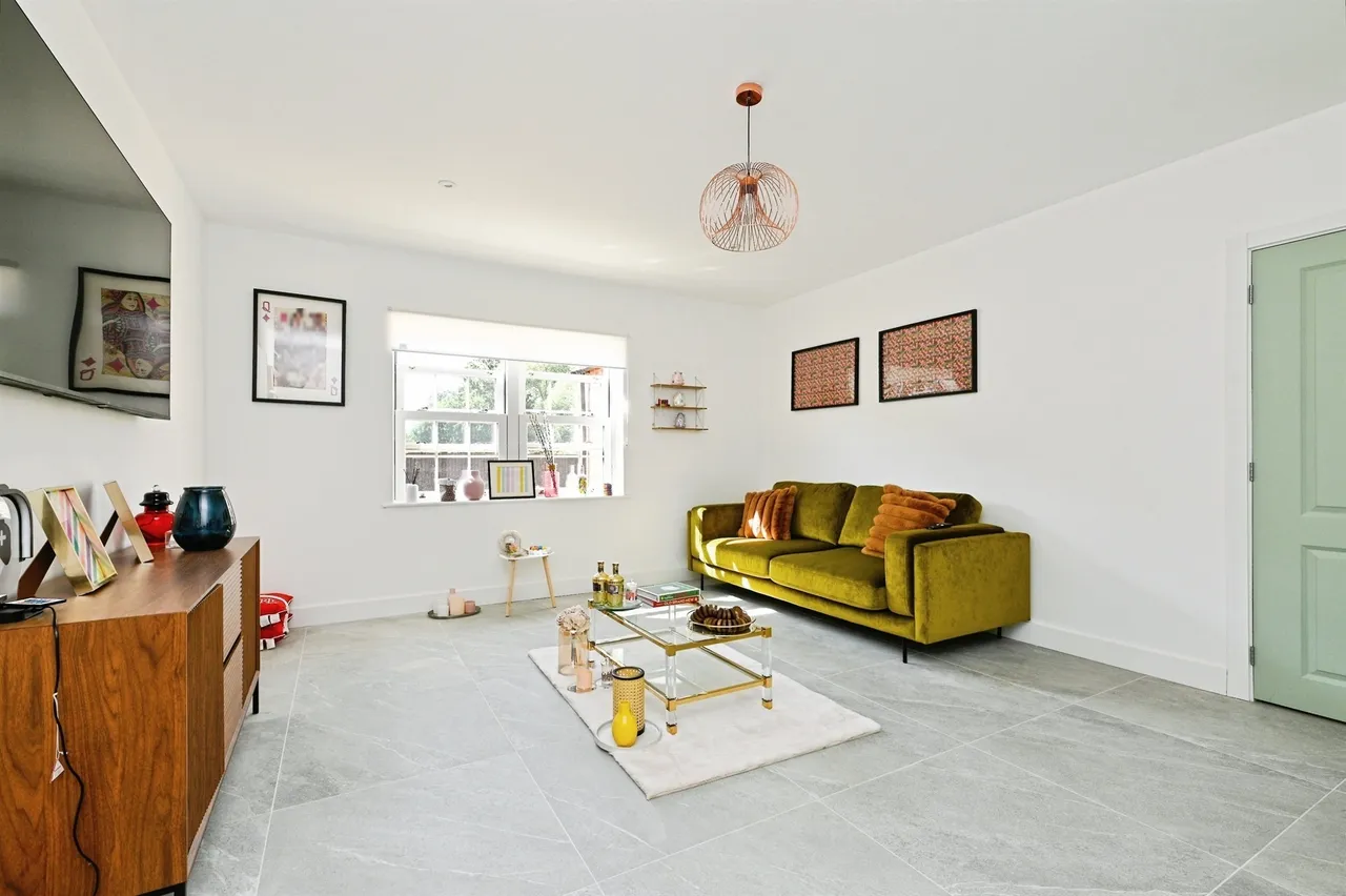 Main Road, West Winch, PE33, photo 8
