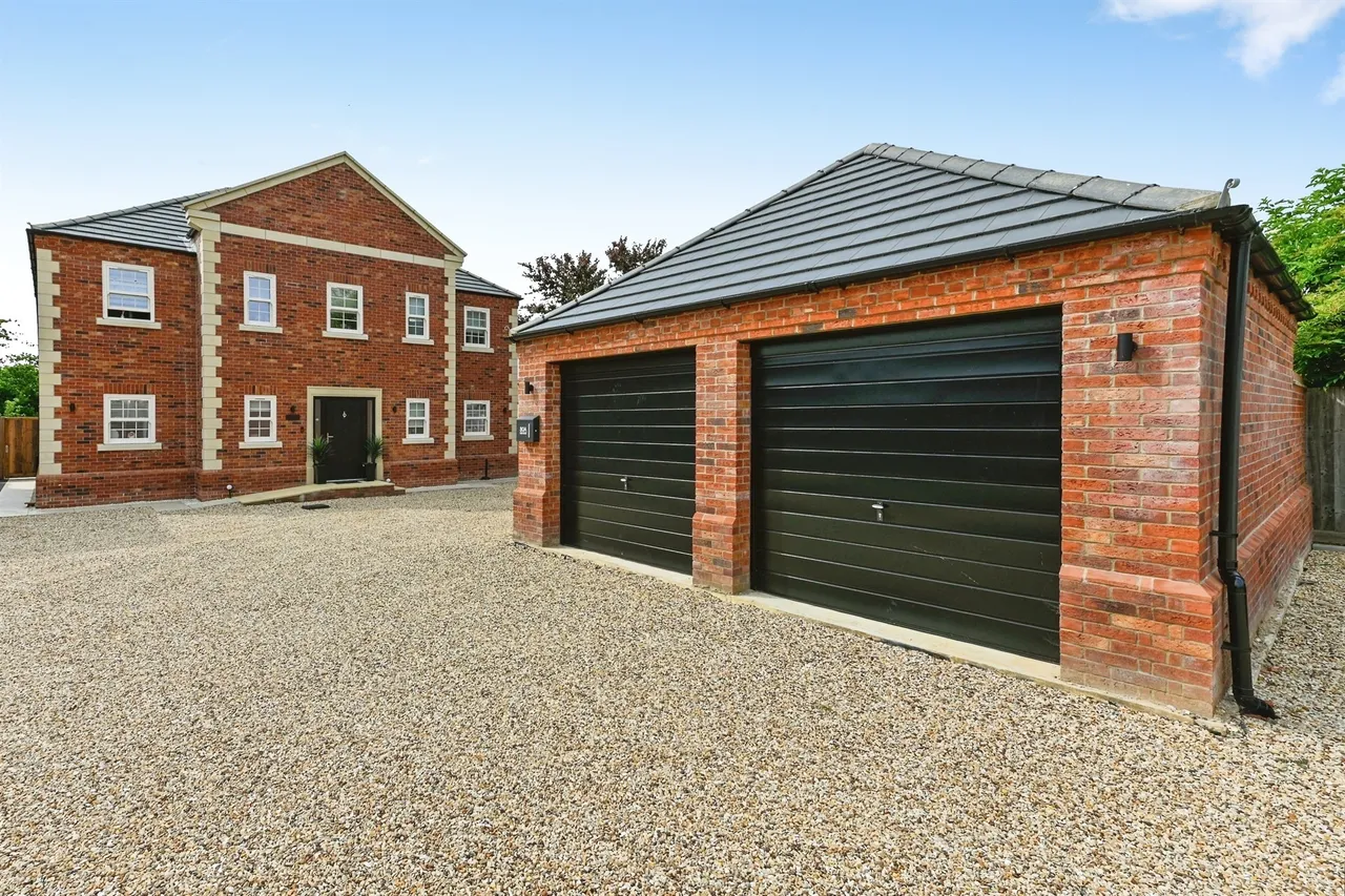 Main Road, West Winch, PE33, photo 24