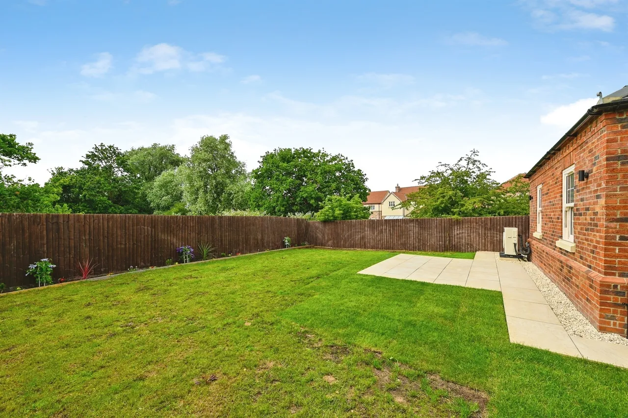 Main Road, West Winch, PE33, photo 23