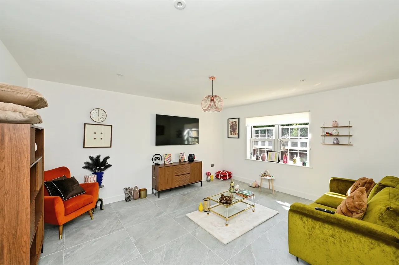 Main Road, West Winch, PE33, photo 7