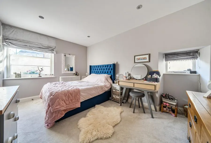 Pittville Circus, Cheltenham, GL52, photo 8