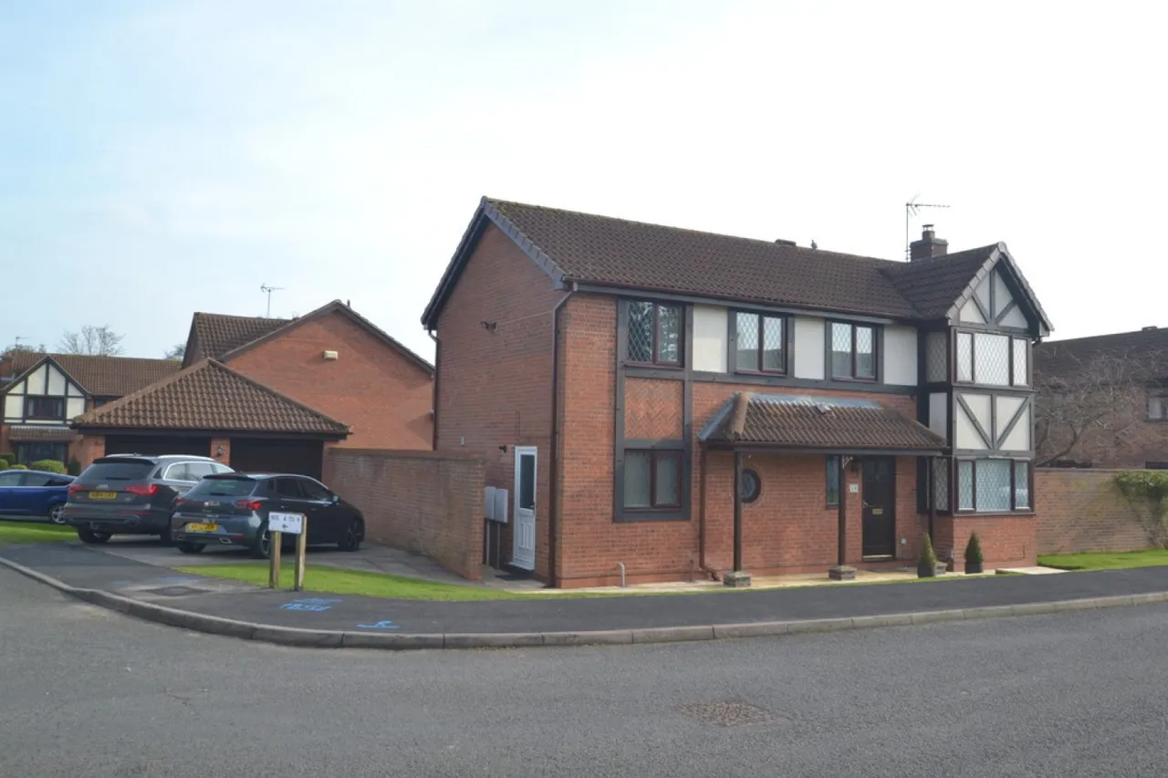 Broomwood Close, Grantham, photo 7