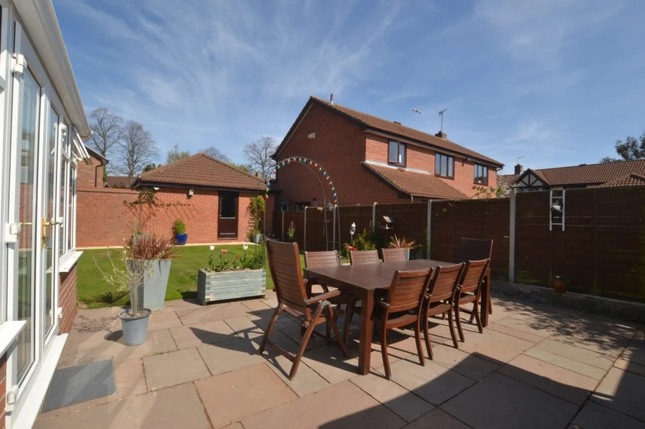 Broomwood Close, Grantham, photo 6