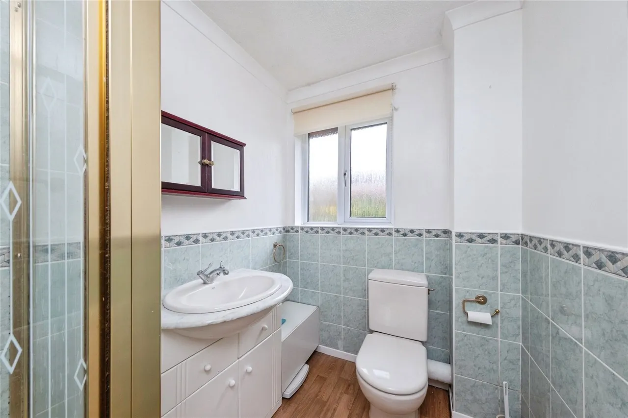 Fontwell Drive, Bletchley, Milton Keynes, Buckinghamshire, MK3, photo 6