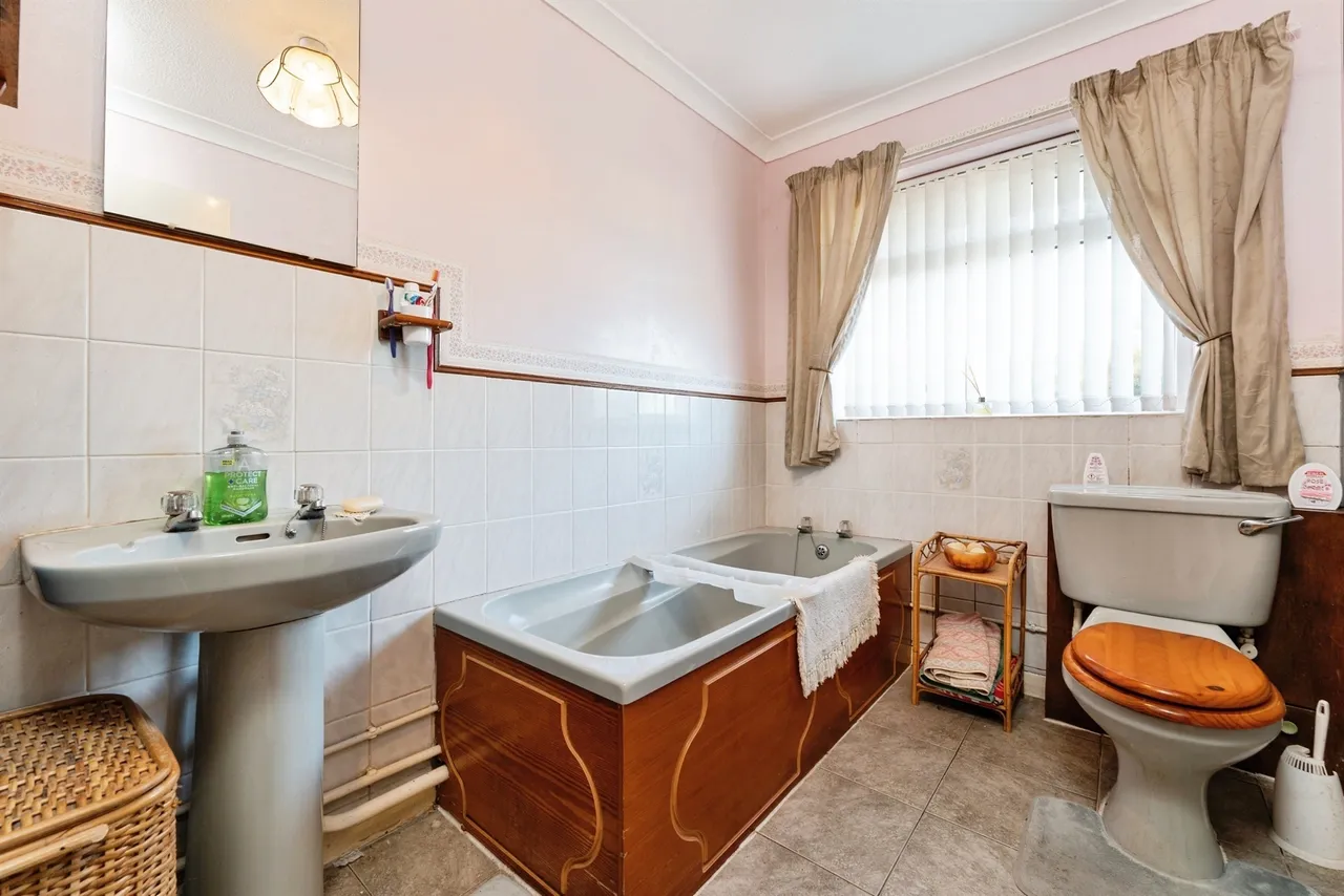 Link Lane, Sutton, Ely, photo 12