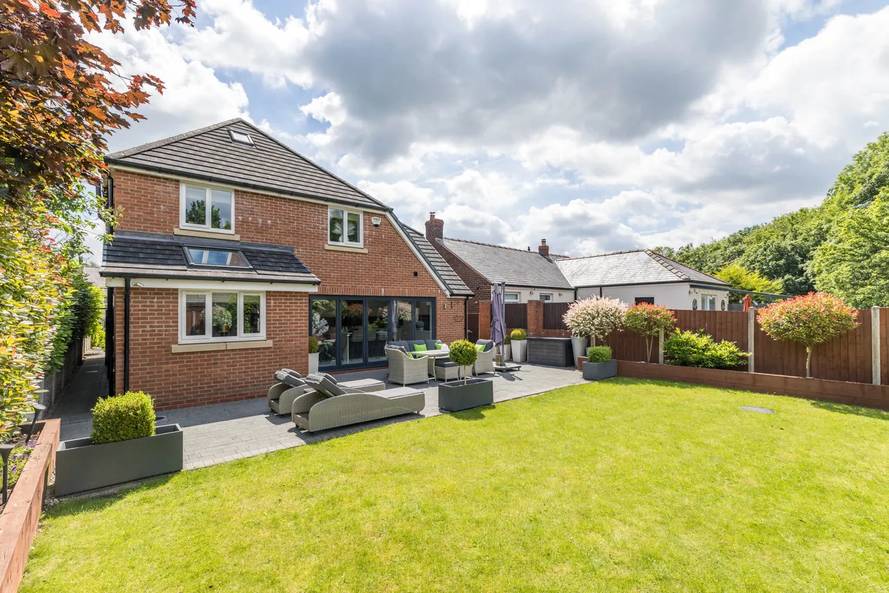 Chorley Road, Standish, WN1, photo 19