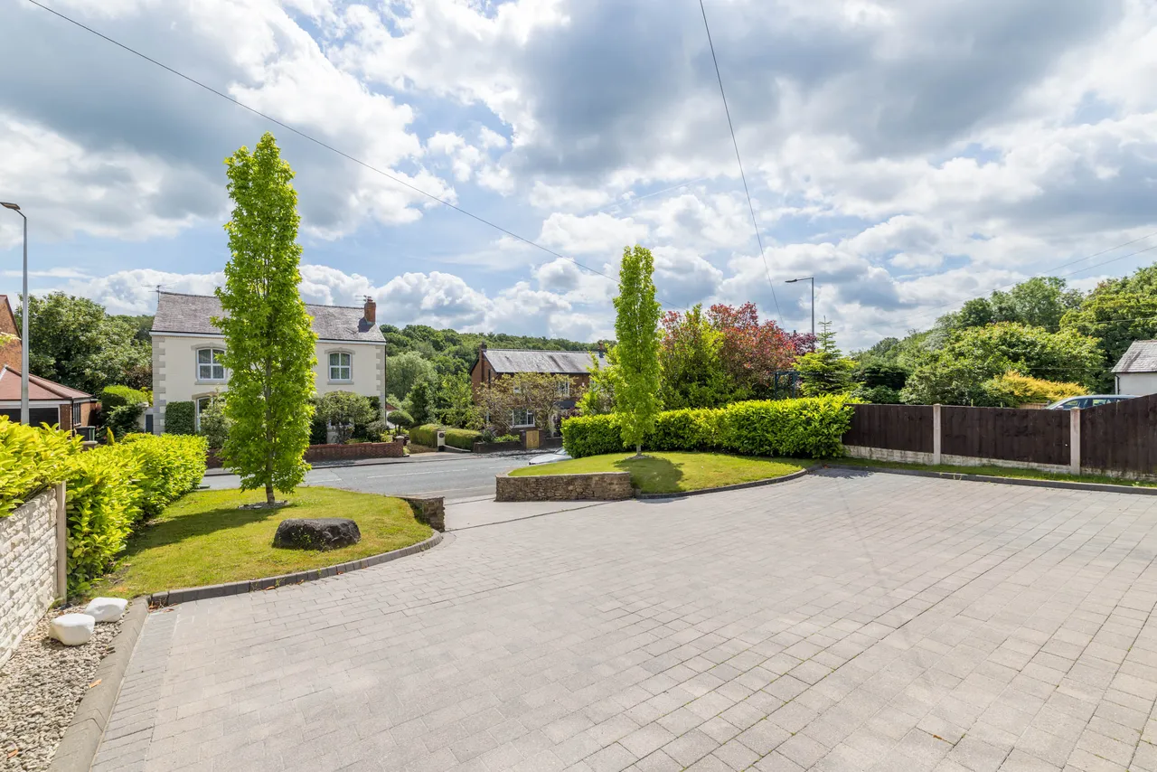 Chorley Road, Standish, WN1, photo 18