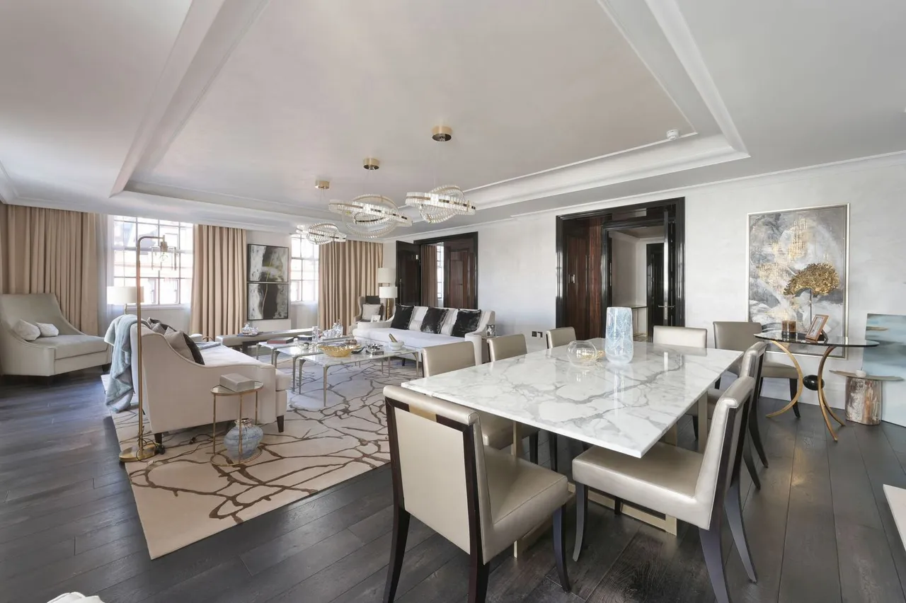 3 bed flat to rent — Corinthia Residences, London, SW1A
