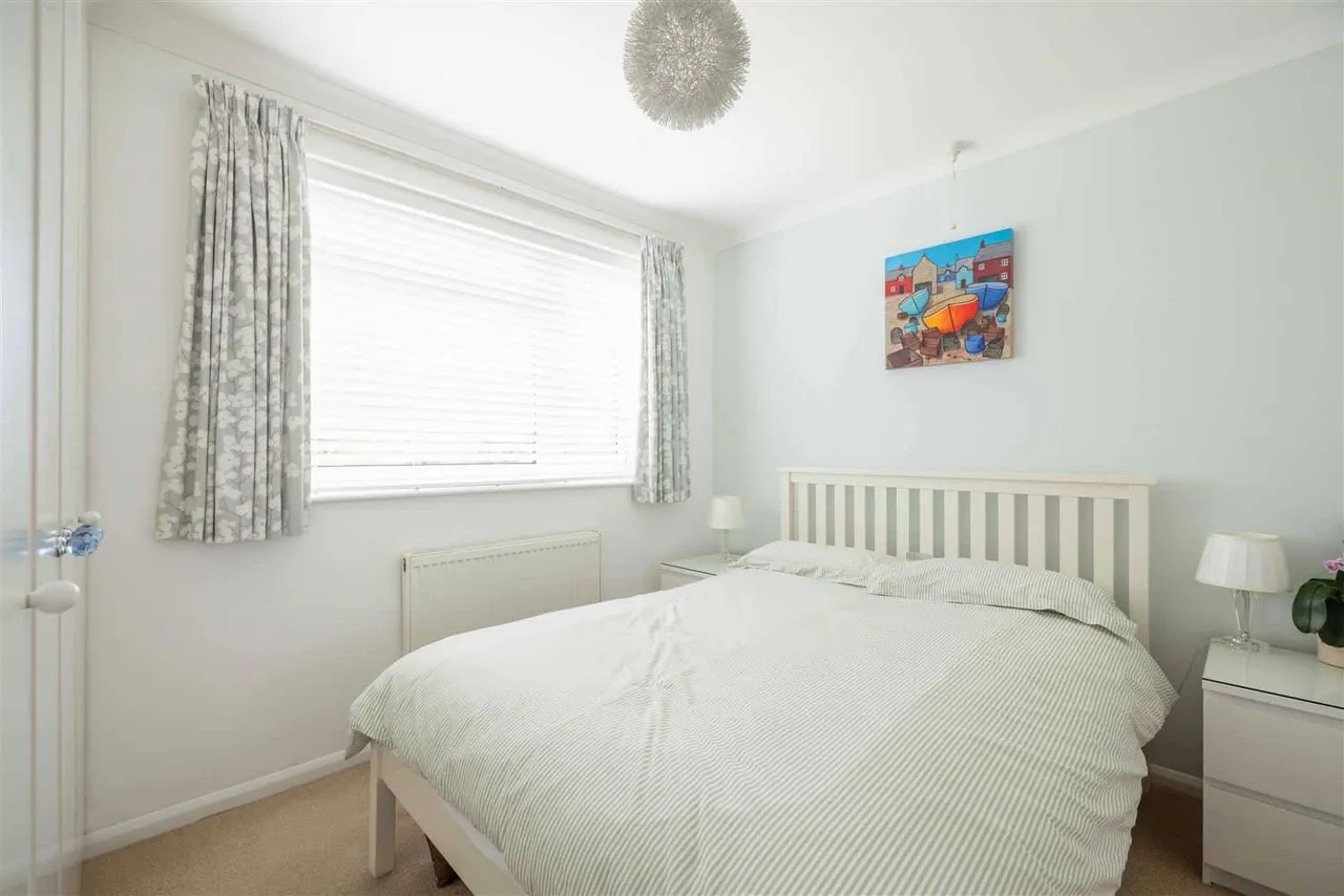 Priors Road, Windsor, SL4 4PD, photo 18