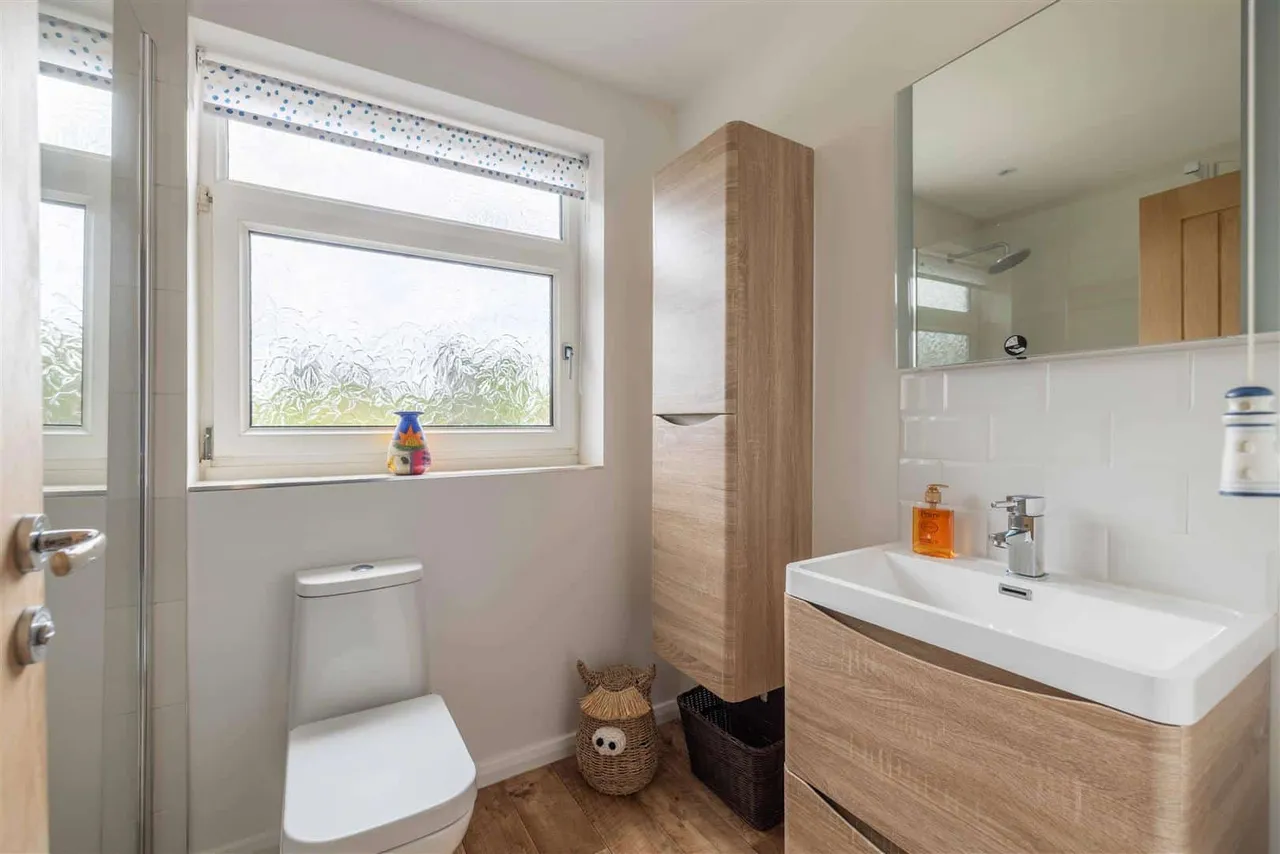 Priors Road, Windsor, SL4 4PD, photo 19