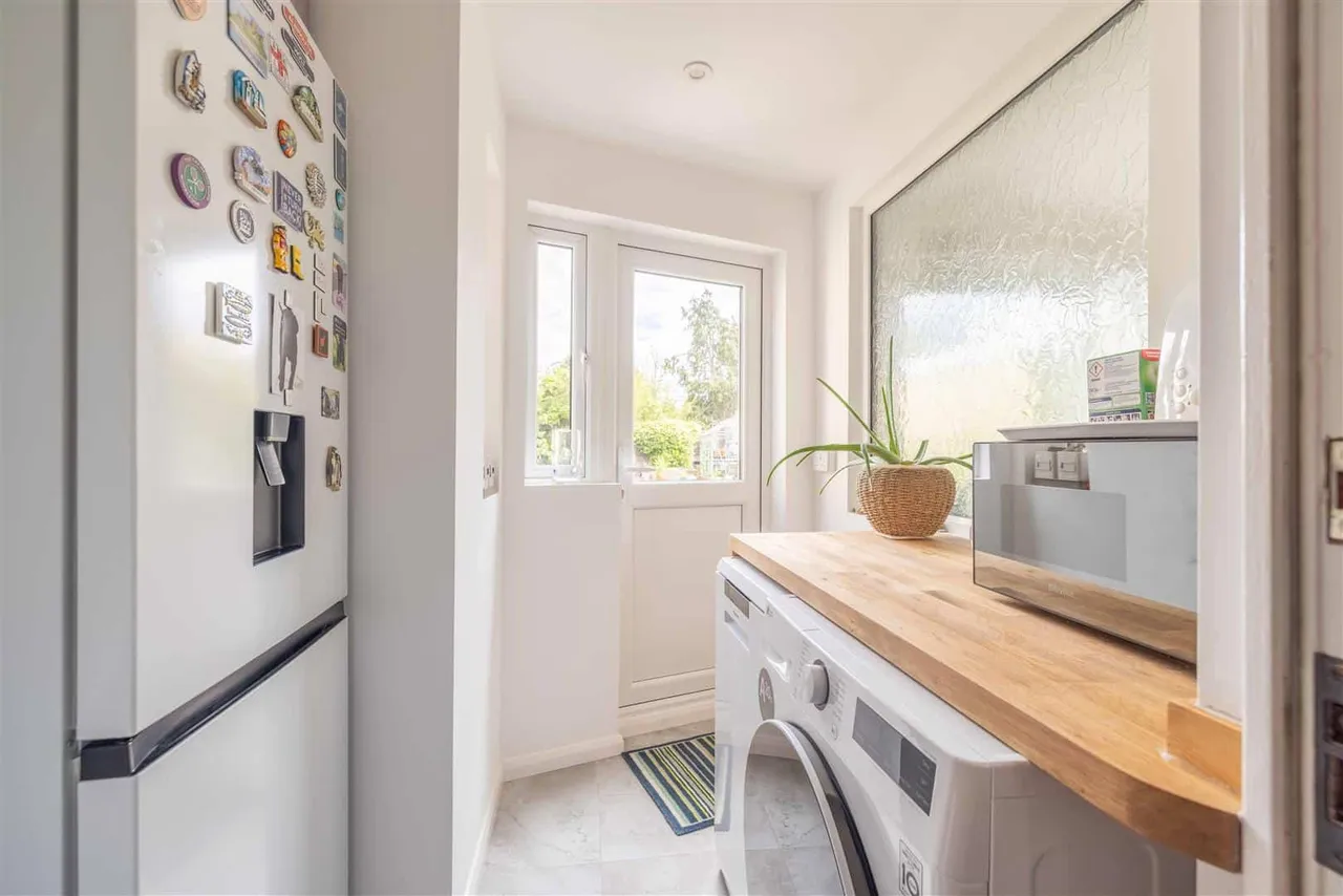 Priors Road, Windsor, SL4 4PD, photo 12