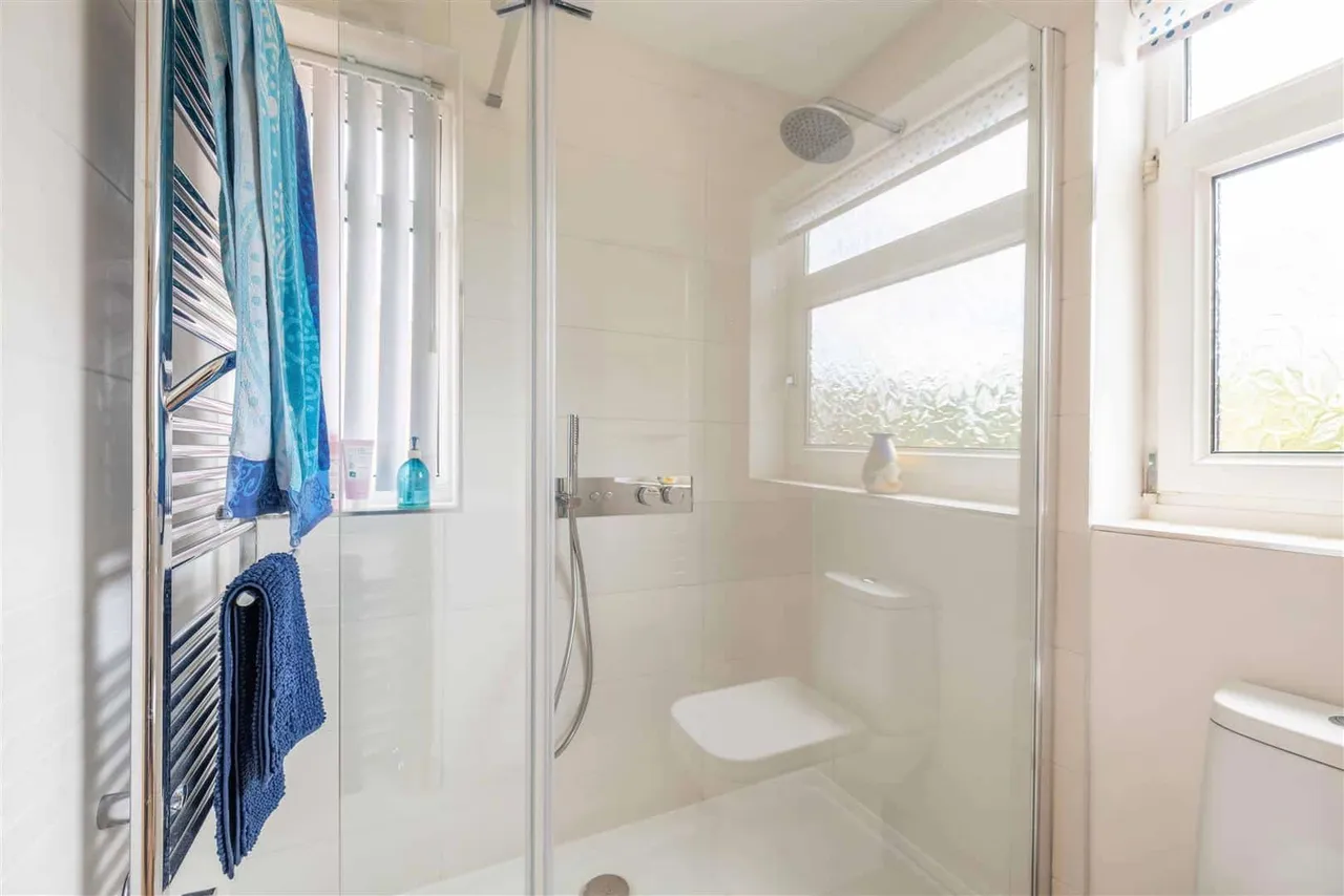 Priors Road, Windsor, SL4 4PD, photo 20