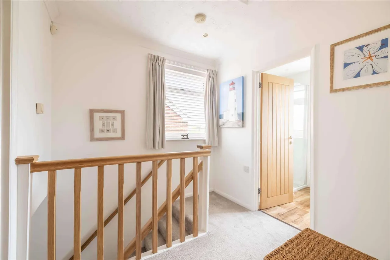 Priors Road, Windsor, SL4 4PD, photo 14
