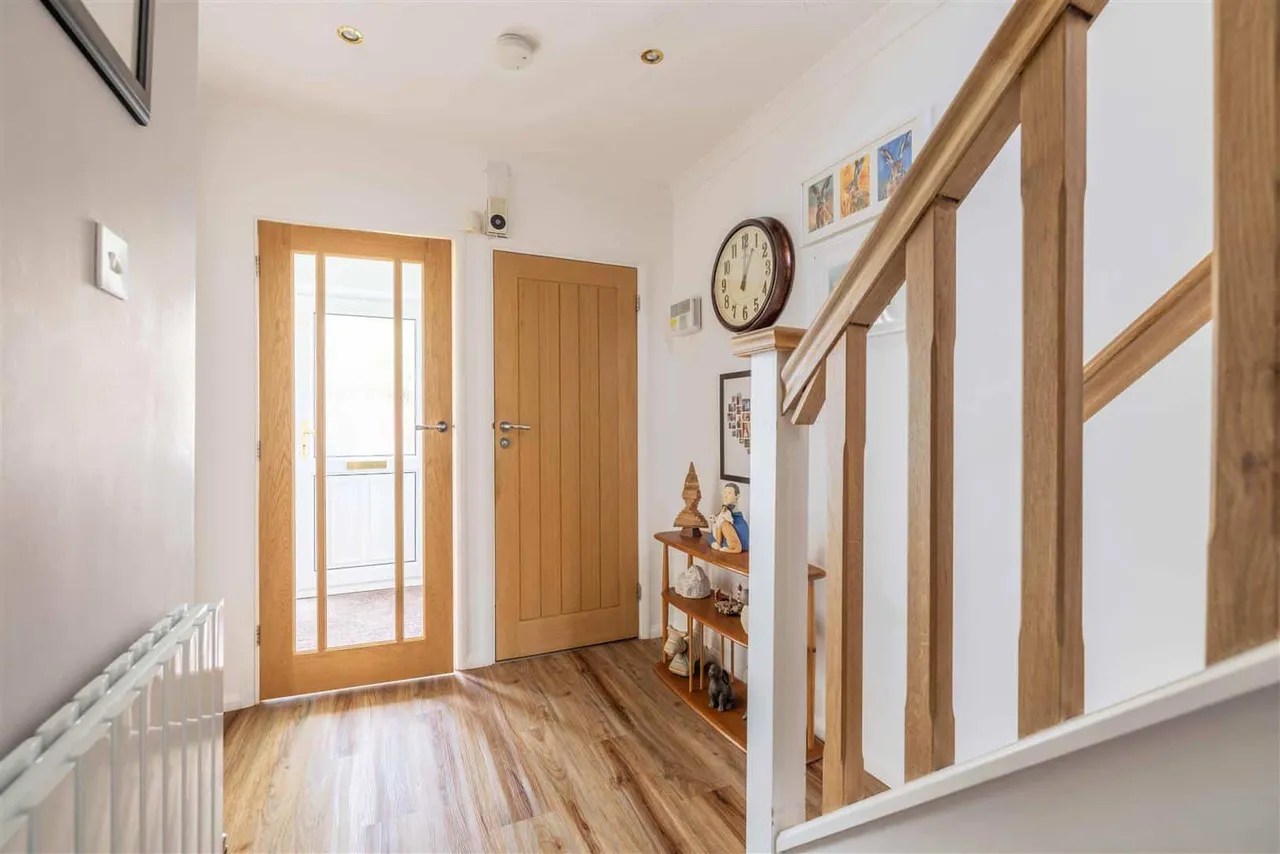 Priors Road, Windsor, SL4 4PD, photo 21