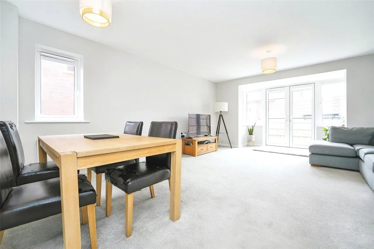 Fisher Close, Churchdown, Gloucester, GL3, photo 8
