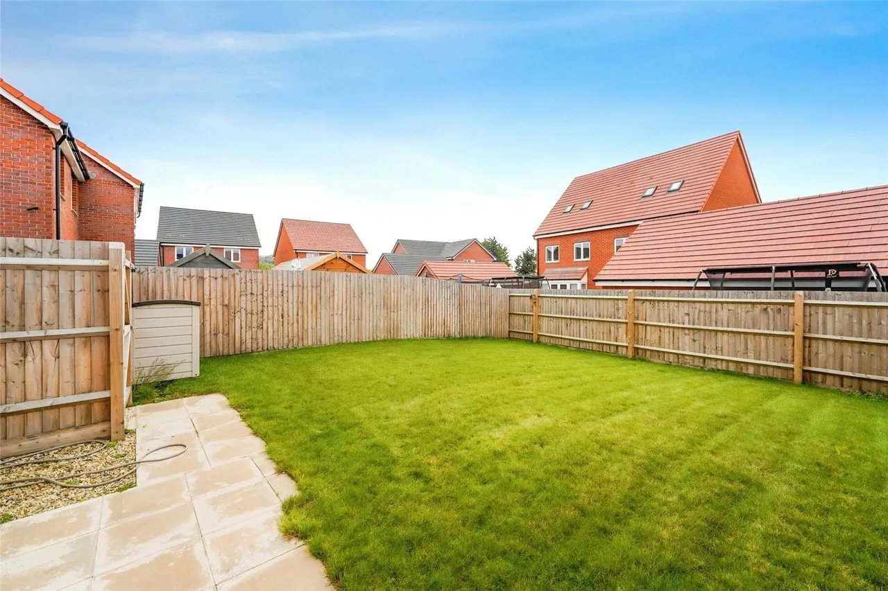 Fisher Close, Churchdown, Gloucester, GL3, photo 10