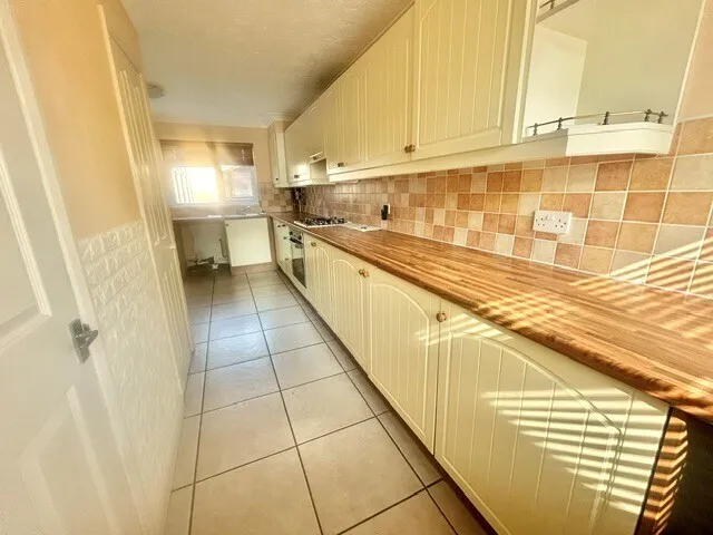 Latchetts Shaw, Basildon, SS16, photo 5