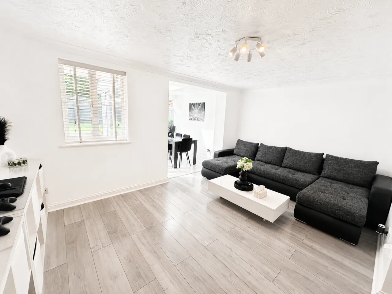 Coopers Way, Houghton Regis, photo 2