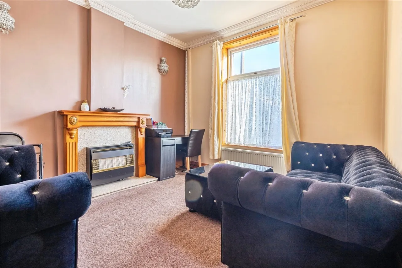 Woodville Road, Little Harwood, Blackburn, Lancashire, BB1, photo 5