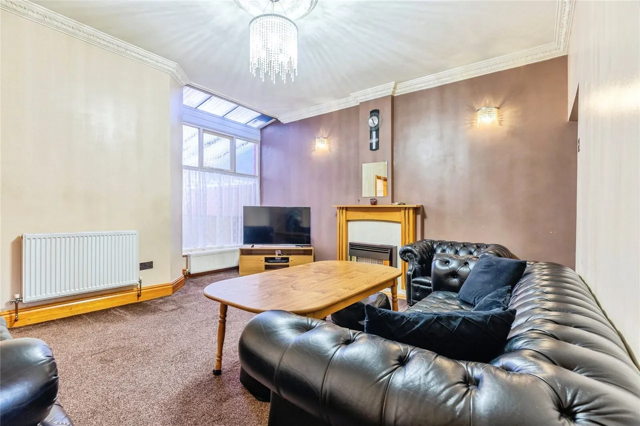 Woodville Road, Little Harwood, Blackburn, Lancashire, BB1, photo 2