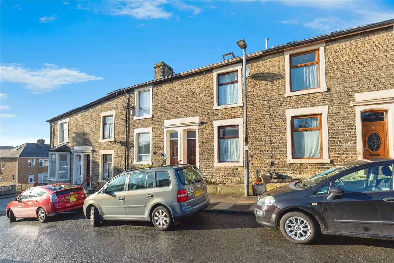 4 bed house for sale — Woodville Road, Little Harwood, Blackburn, Lancashire, BB1