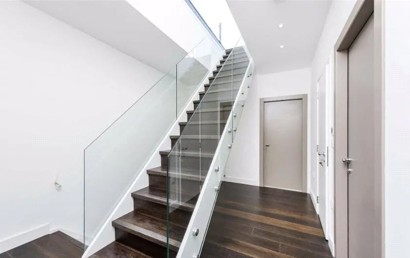 Finchley Road, Swiss Cottage, NW3, photo 6
