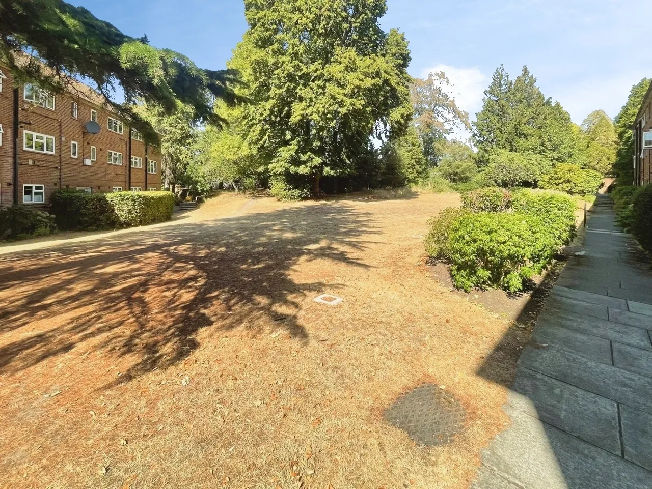 Christchurch Road, Virginia Water, GU25, photo 10