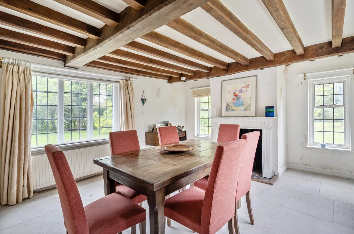 Pulborough, RH20 2LN, photo 4