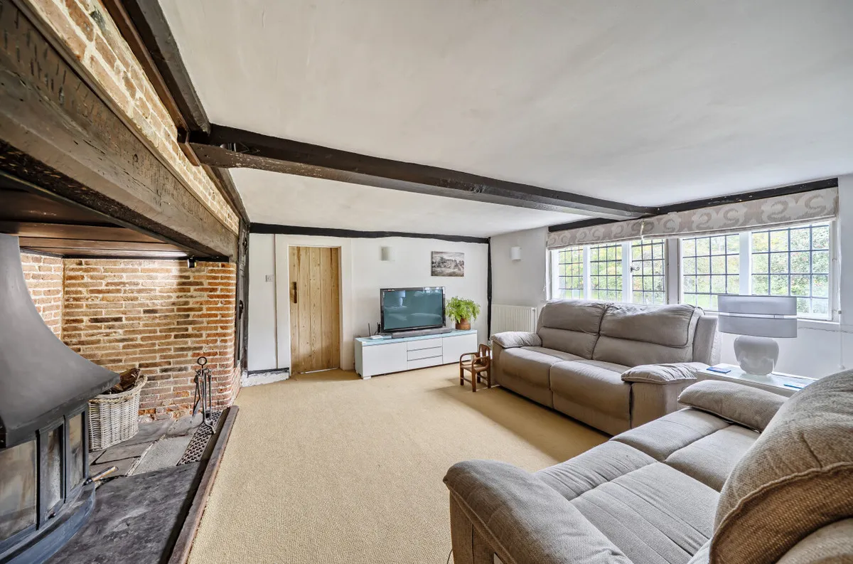 Pulborough, RH20 2LN, photo 2