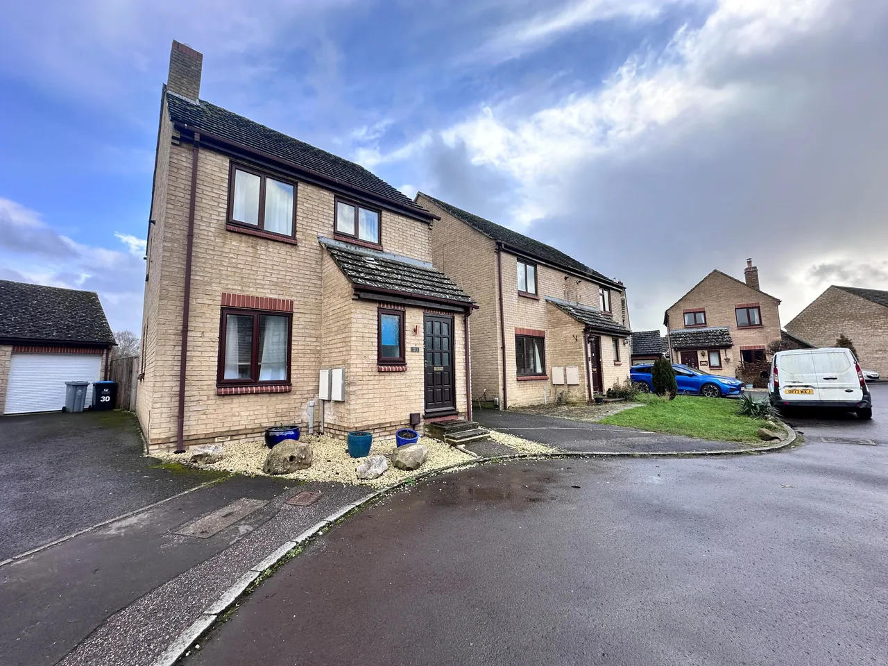 3 bed house to rent — Chetwynd Mead, BAMPTON