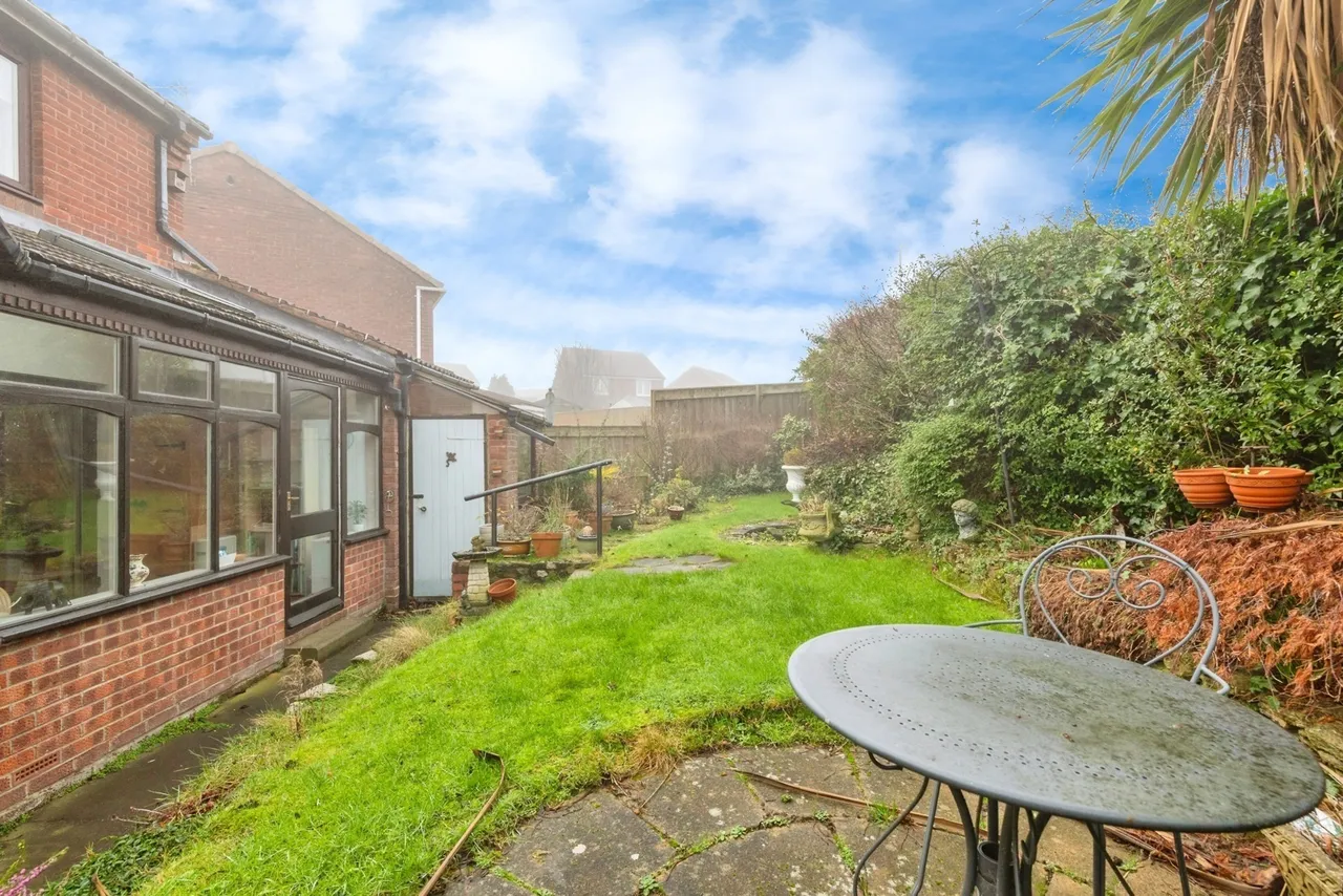 Sunningdale Drive, WASHINGTON, Tyne and Wear, NE37, photo 19