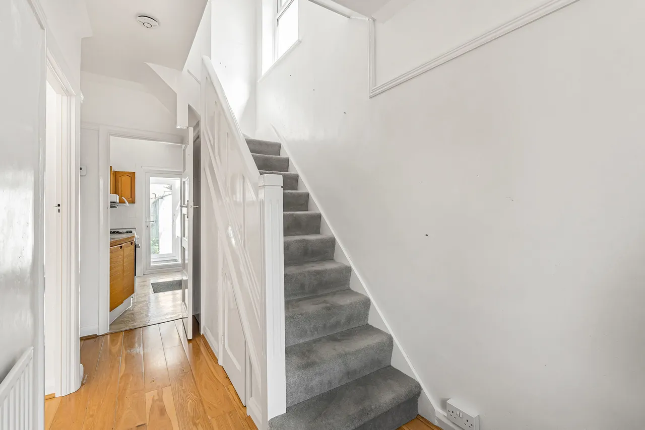 Grasmere Avenue, Whitton, TW3, photo 8