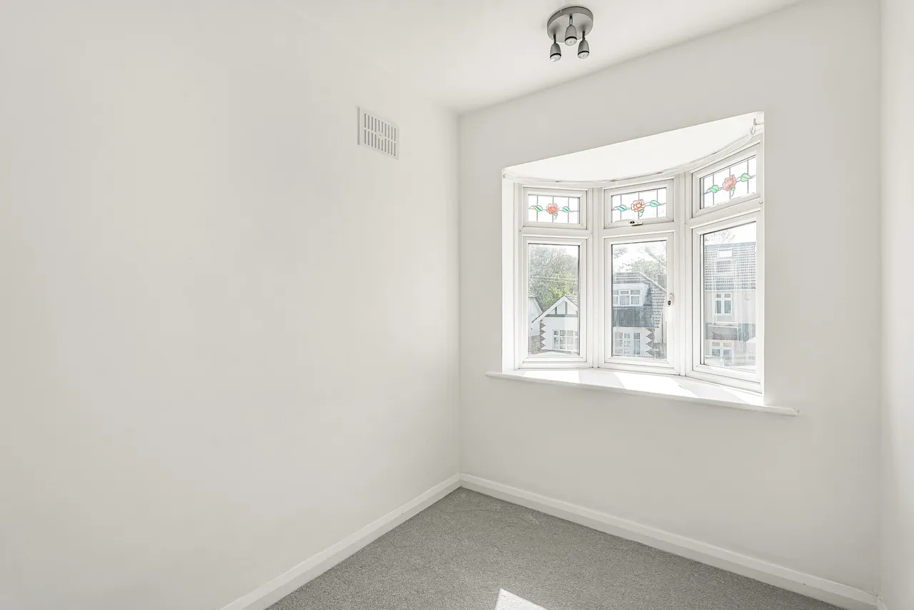 Grasmere Avenue, Whitton, TW3, photo 11