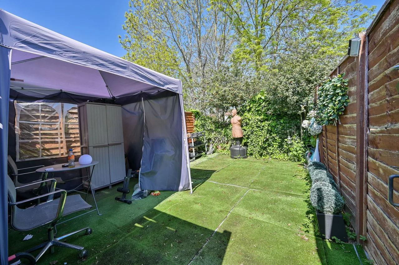 Flat 3, 7 Welldon Crescent, Harrow, photo 10