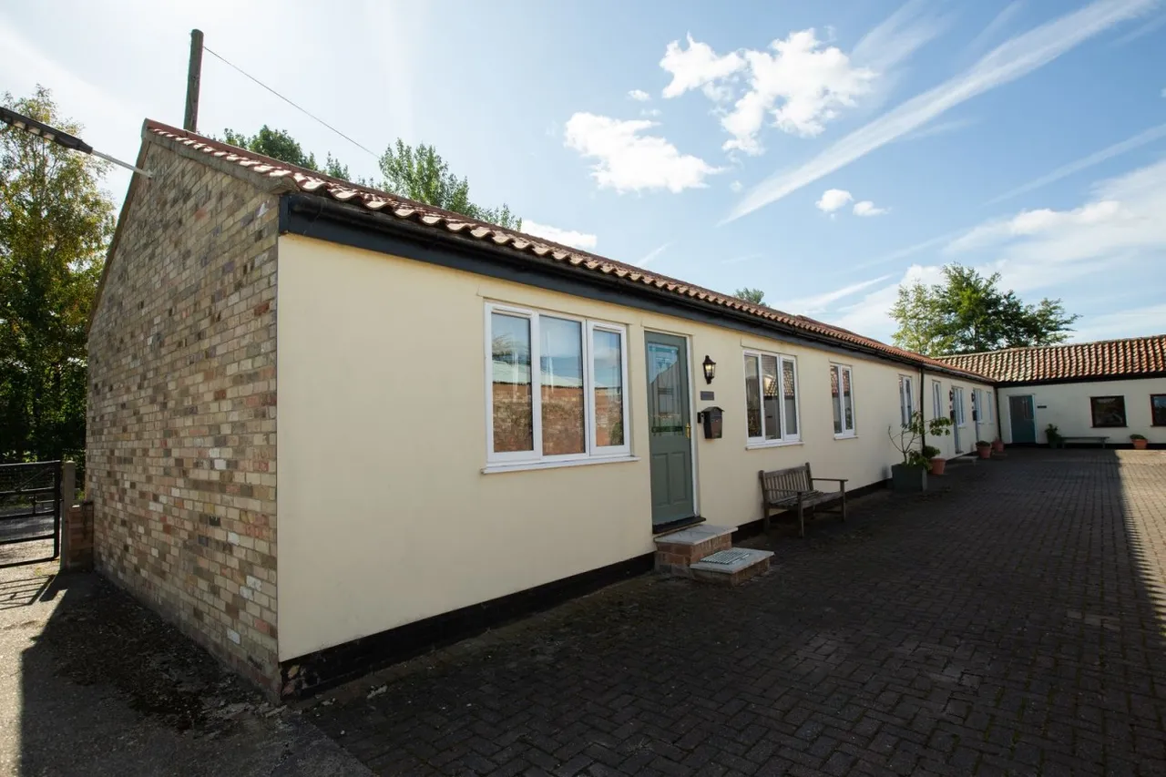 Fen Road, Pidley, PE28, photo 19