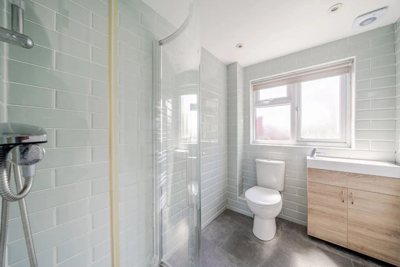 Kirkley Road, Wimbledon, London, SW19, photo 6