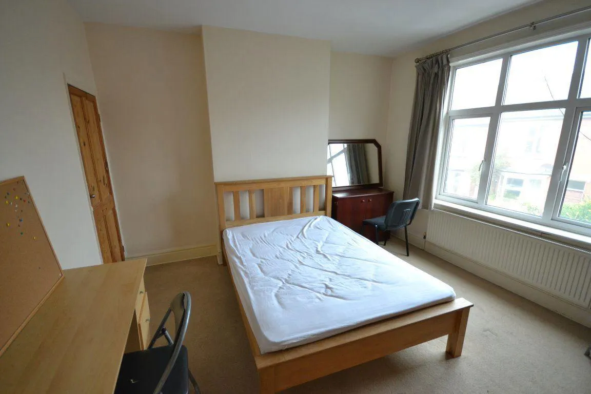 Thurlow Road, Leicester, LE2, photo 3