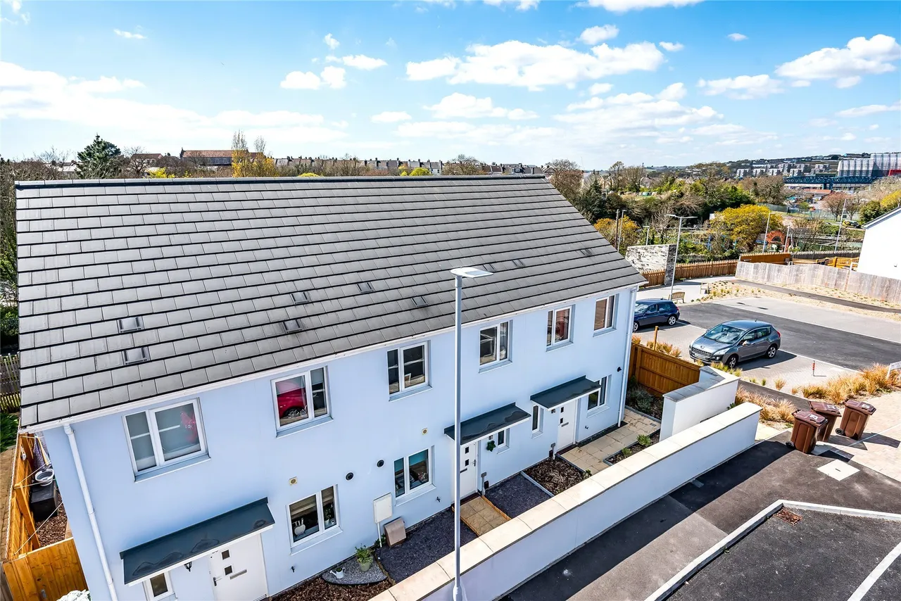 2 bed property for sale — Wordsworth Crescent, Plymouth, Devon, PL2
