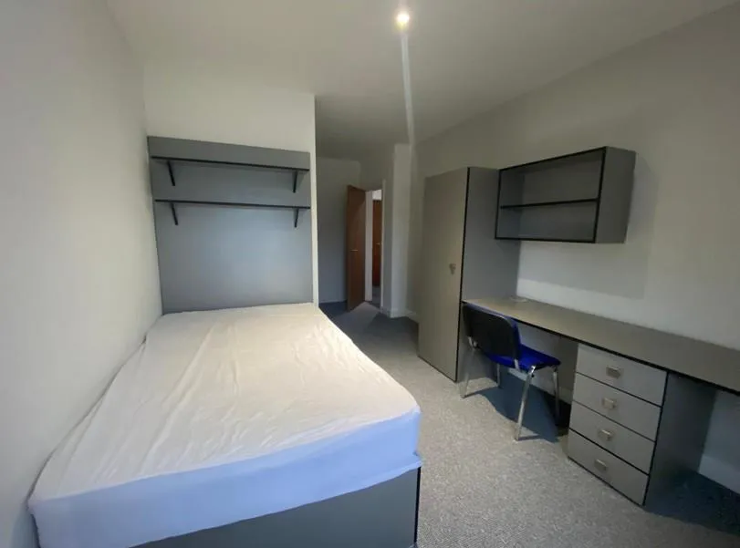 beds, Plymouth, photo 6